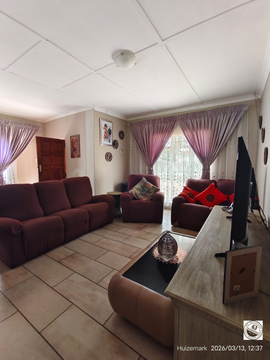 3 Bedroom Property for Sale in Sasolburg Ext 2 Free State